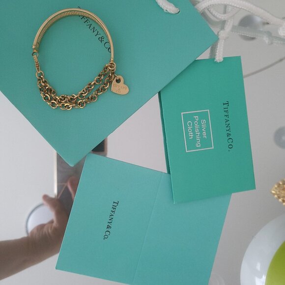 COPY - COPY - **Tiffany & Co. Heart Bracelet** - Picture 1 of 10